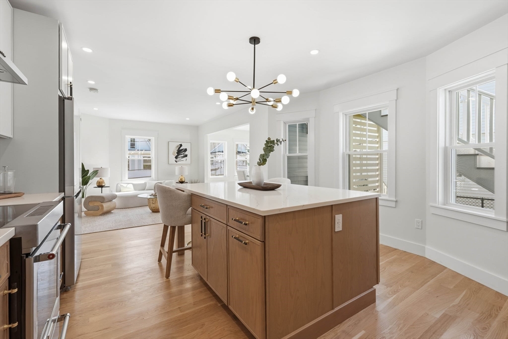 Watertown, Massachusetts, 02472, United States, 3 Bedrooms Bedrooms, ,3 BathroomsBathrooms,Residential,For Sale,2048404