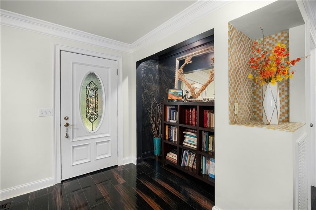 Calhoun, Georgia, 30701, United States, 3 Bedrooms Bedrooms, ,3 BathroomsBathrooms,Residential,For Sale,1980675