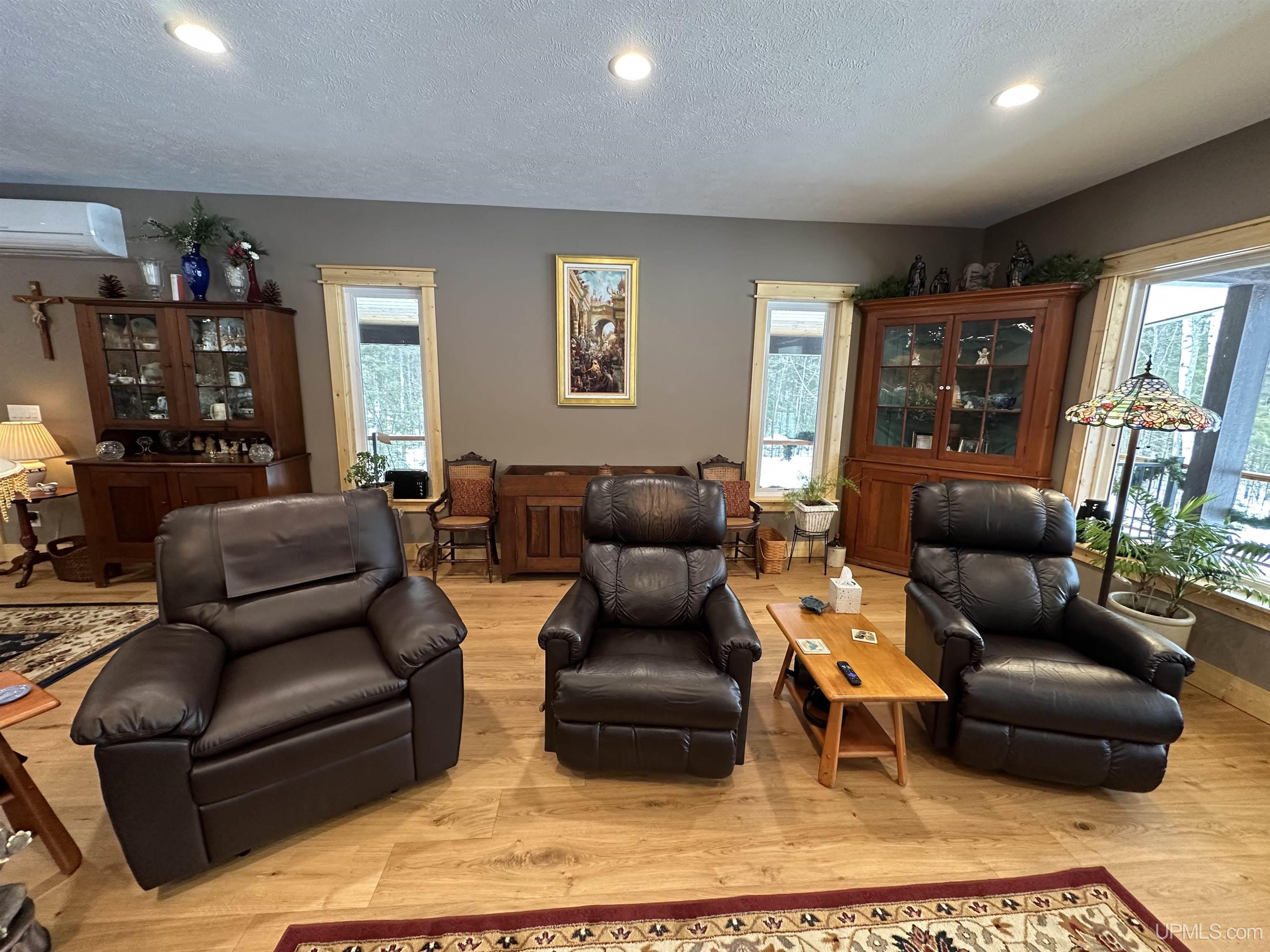 Ishpeming, Michigan, 49849-9792, United States, 5 Bedrooms Bedrooms, ,3 BathroomsBathrooms,Residential,For Sale,1795104