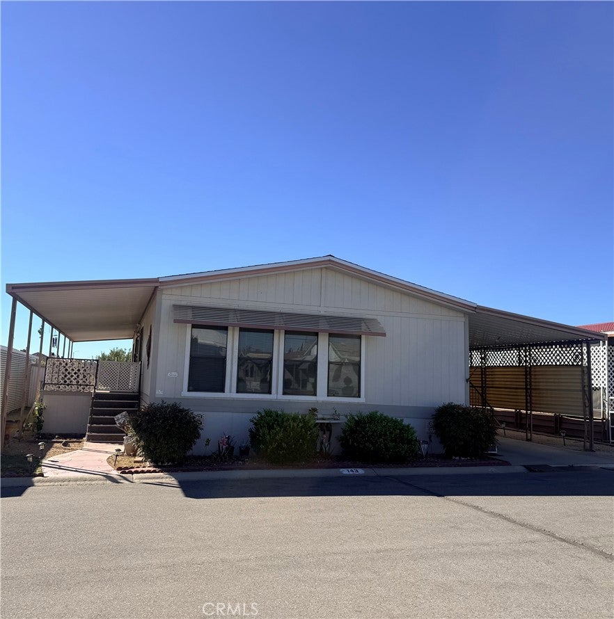 Mariposa Rd, Victorville, CA 92395