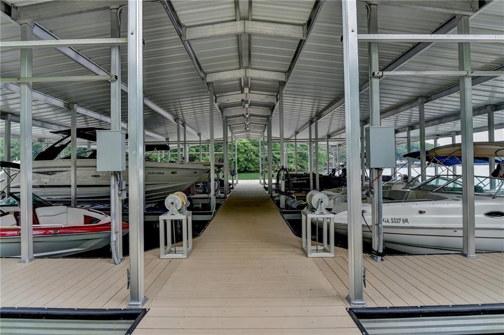 Gainesville, Georgia, 30506, United States, 5 Bedrooms Bedrooms, ,6 BathroomsBathrooms,Residential,For Sale,1978029