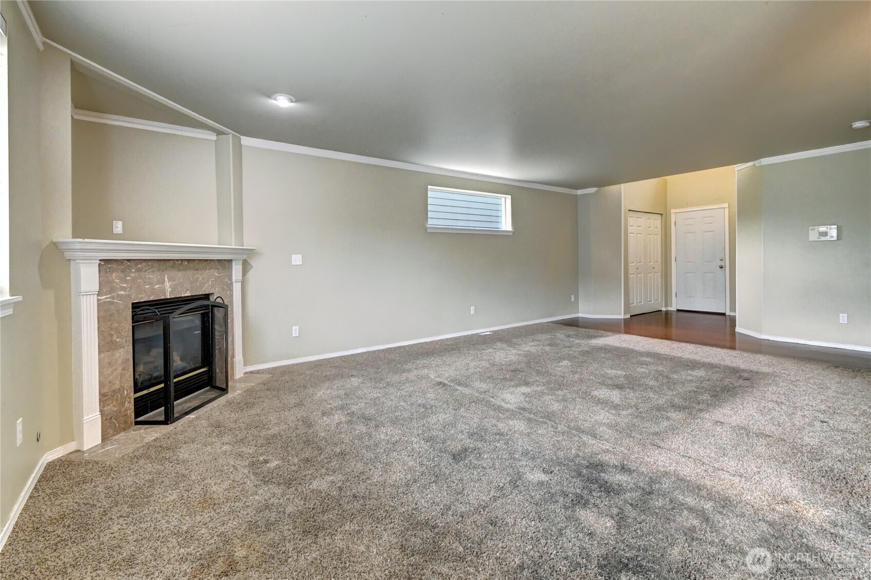 Covington, Washington, 98042, United States, 5 Bedrooms Bedrooms, ,3 BathroomsBathrooms,Residential,For Sale,2002094