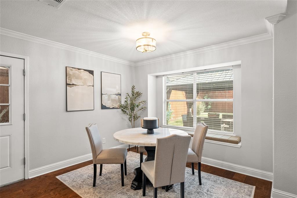 Denton, Texas, 76210, United States, 5 Bedrooms Bedrooms, ,3 BathroomsBathrooms,Residential,For Sale,1972740