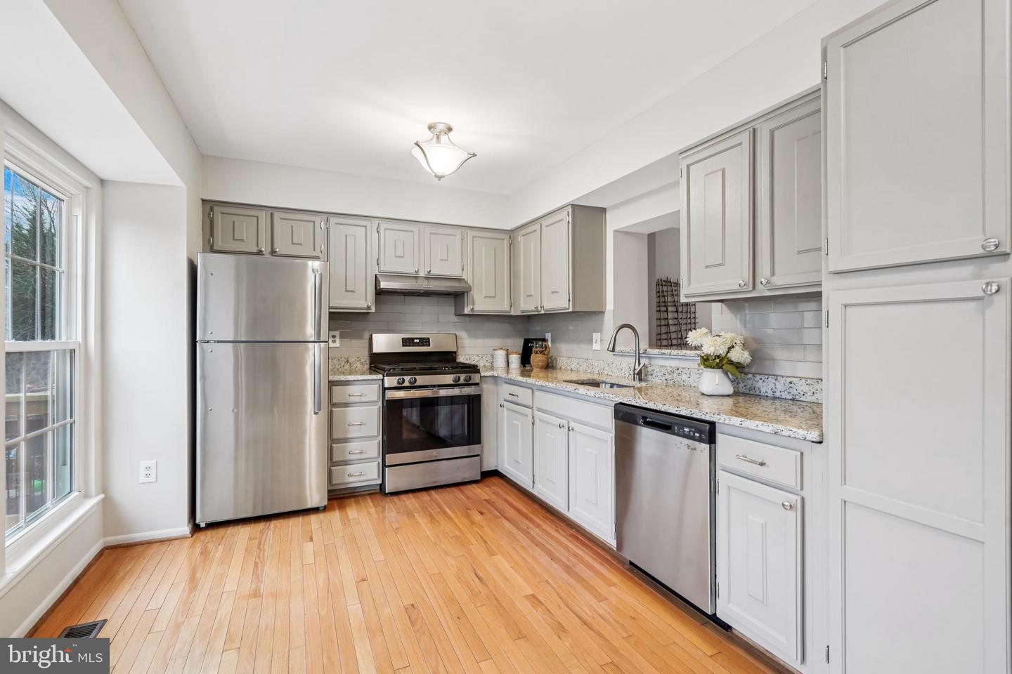 Gaithersburg, Maryland, 20878, United States, 3 Bedrooms Bedrooms, ,4 BathroomsBathrooms,Residential,For Sale,1995929