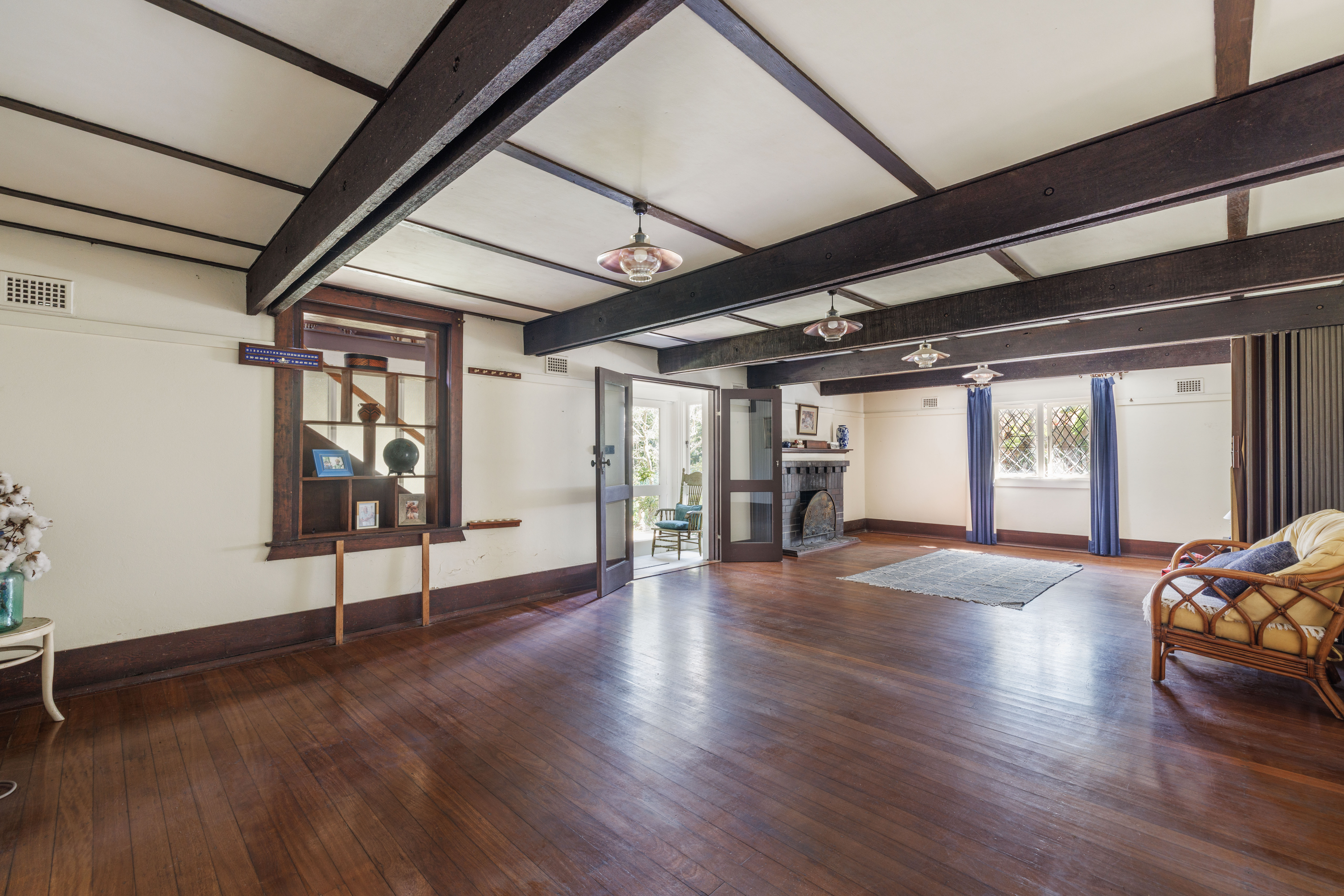  Grand c1920s Family Home on 643sqm Parcel with Exciting Potential - 物件實景