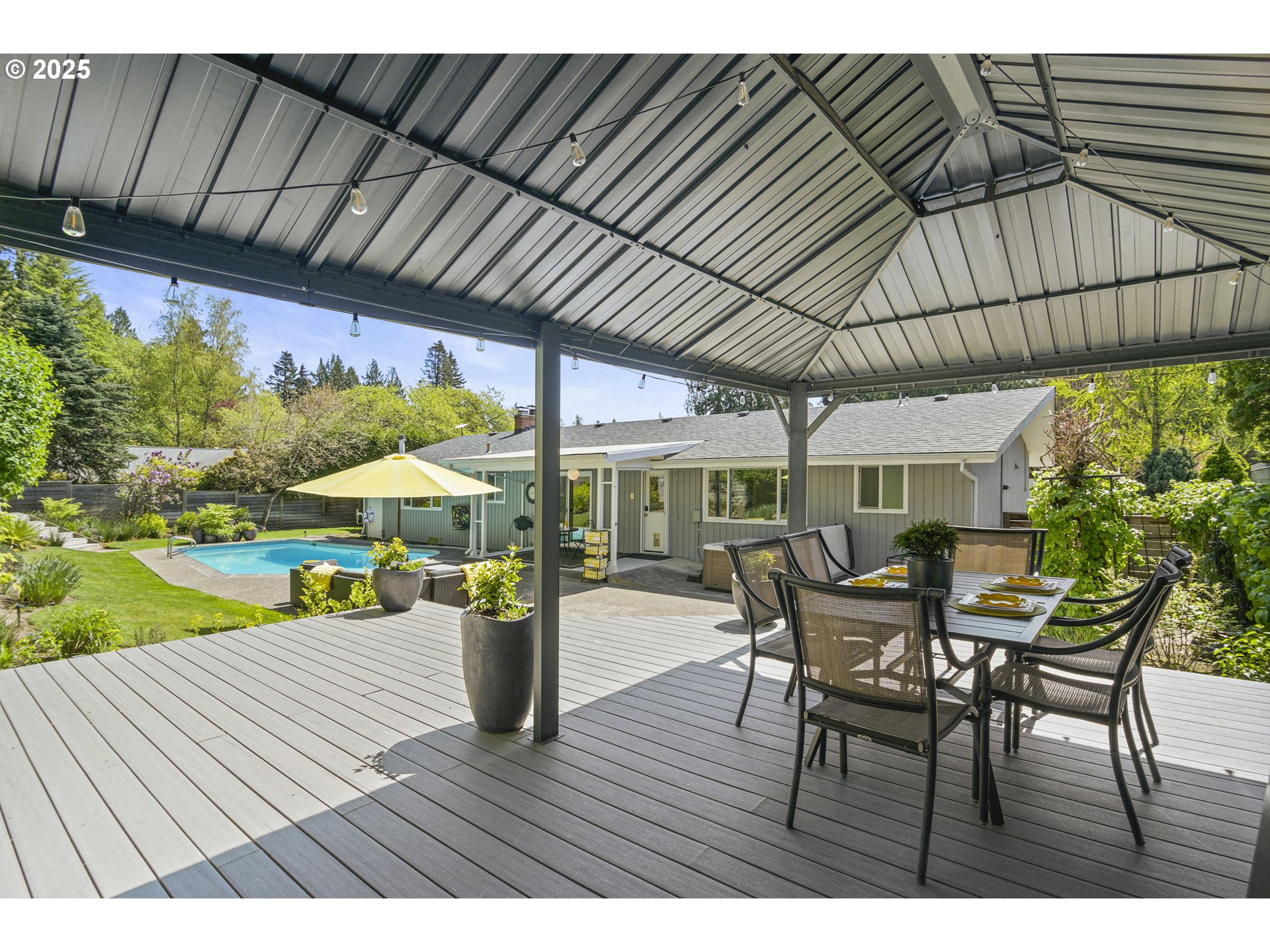 Portland, Oregon, 97225, United States, 3 Bedrooms Bedrooms, ,3 BathroomsBathrooms,Residential,For Sale,1787788