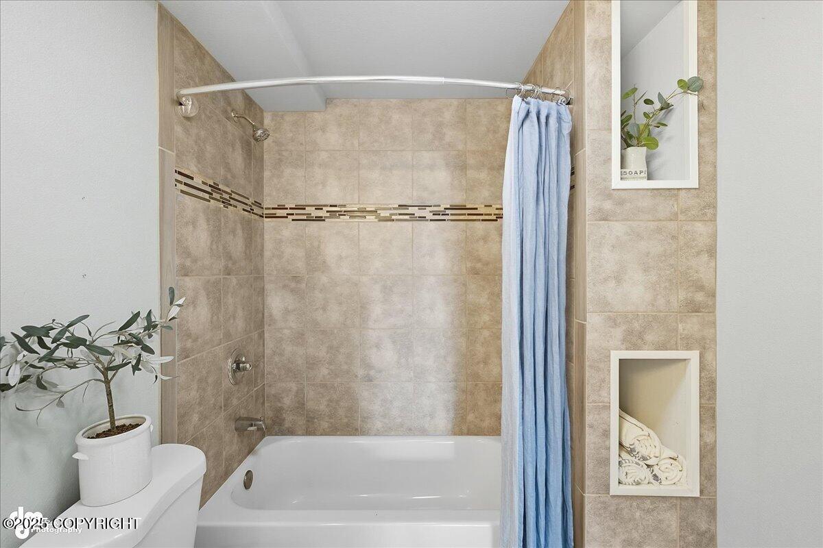 Soldotna, Alaska, 99669, United States, 4 Bedrooms Bedrooms, ,3 BathroomsBathrooms,Residential,For Sale,1982320