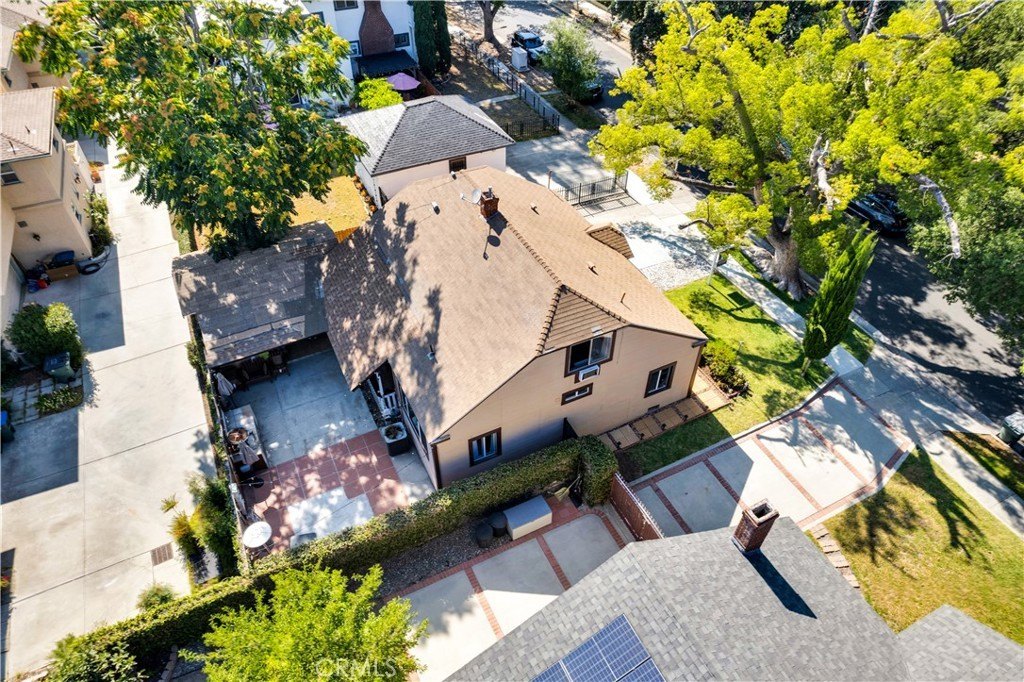 Pasadena, California, 91104, United States, 2 Bedrooms Bedrooms, ,1 BathroomBathrooms,Residential,For Sale,1944799