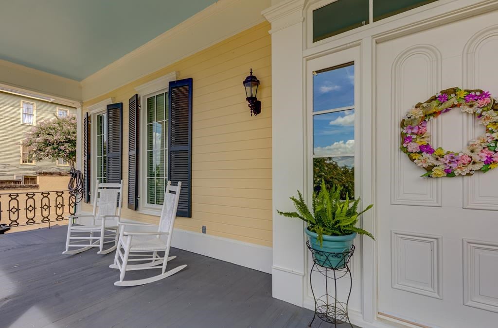 Vicksburg, Mississippi, 39180, United States, 4 Bedrooms Bedrooms, ,4 BathroomsBathrooms,Residential,For Sale,1778903