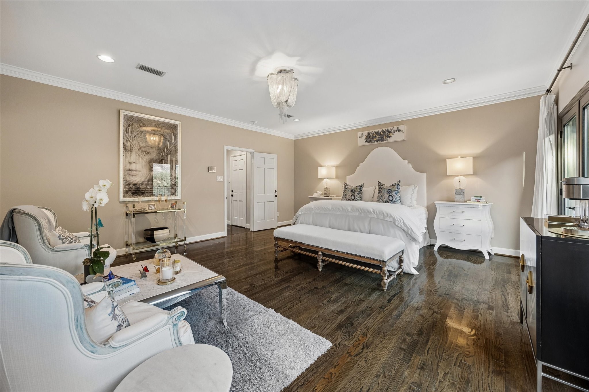  991 S Post Oak Lane - 物件實景