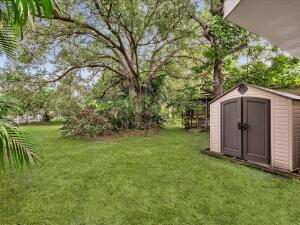 North Miami Beach, Florida, 33179, United States, 4 Bedrooms Bedrooms, ,2 BathroomsBathrooms,Residential,For Sale,1988572