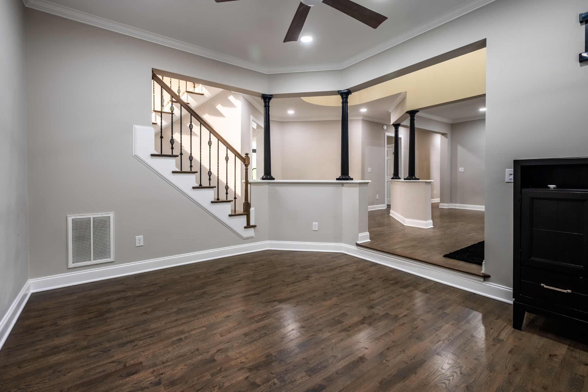 Stanley, North Carolina, 28164, United States, 6 Bedrooms Bedrooms, ,4 BathroomsBathrooms,Residential,For Sale,1976979