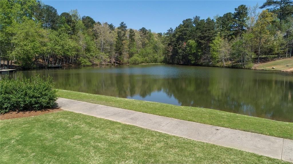 Cumming, Georgia, 30041, United States, 5 Bedrooms Bedrooms, ,5 BathroomsBathrooms,Residential,For Sale,1944969