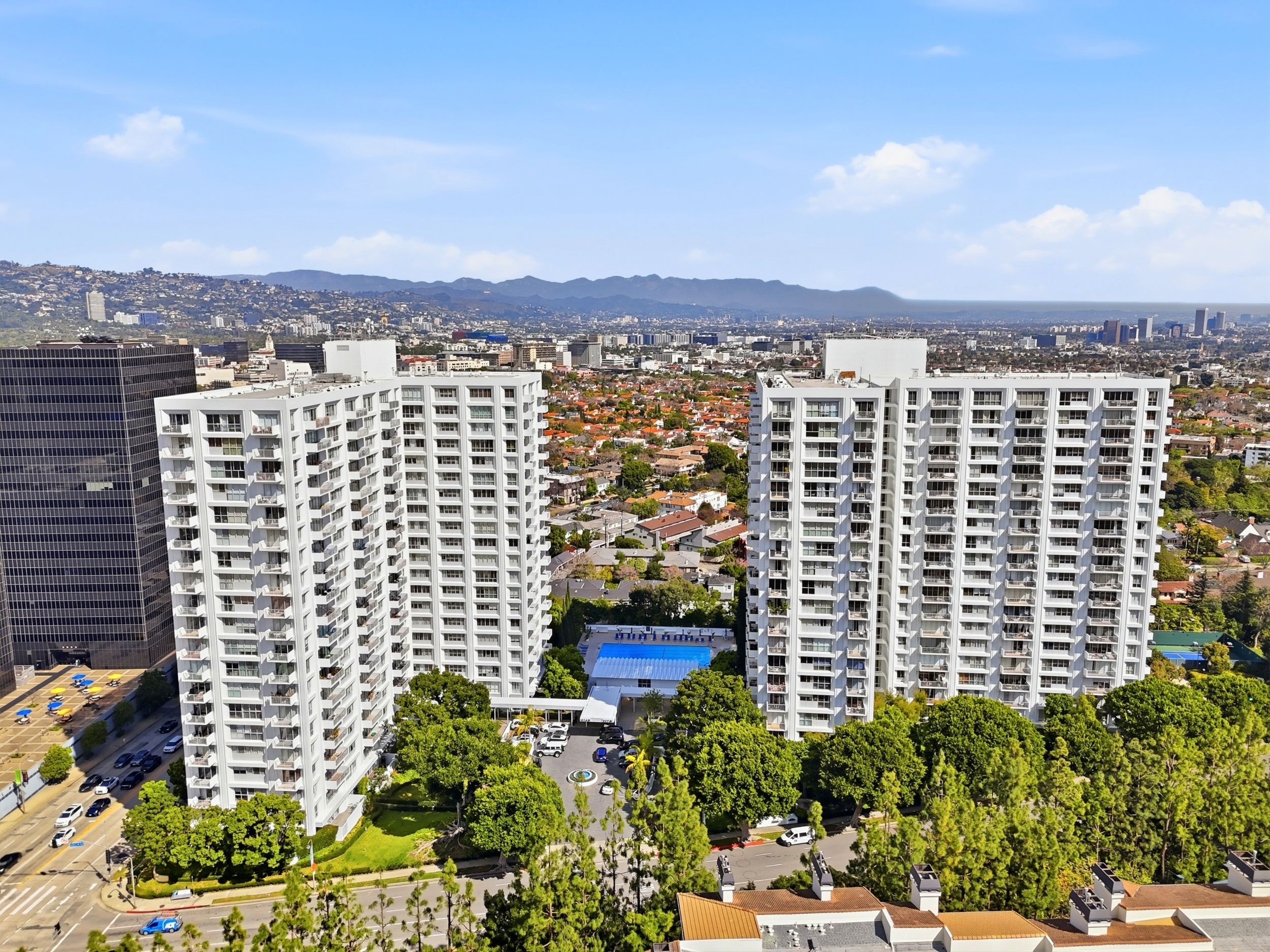  2160 Century Park East, Unit 411 - 物件實景