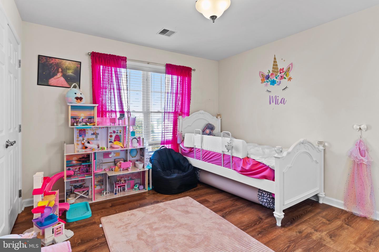 Dillsburg, Pennsylvania, 17019, United States, 4 Bedrooms Bedrooms, ,3 BathroomsBathrooms,Residential,For Sale,1956181