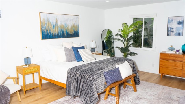 Los Angeles, California, 90027, United States, 3 Bedrooms Bedrooms, ,3 BathroomsBathrooms,Residential,For Sale,1980837