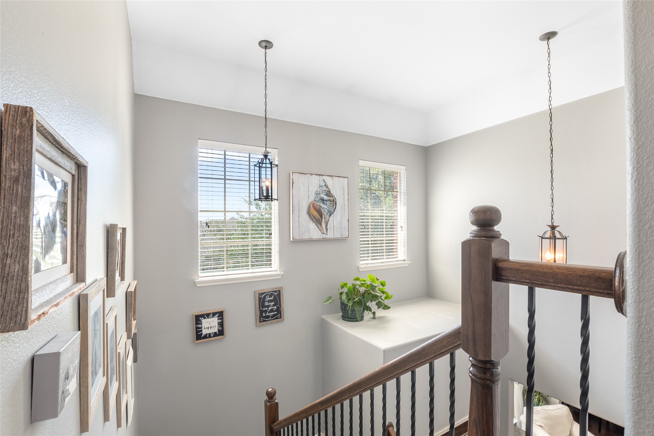 Rockwall, Texas, 75087, United States, 4 Bedrooms Bedrooms, ,3 BathroomsBathrooms,Residential,For Sale,1963763