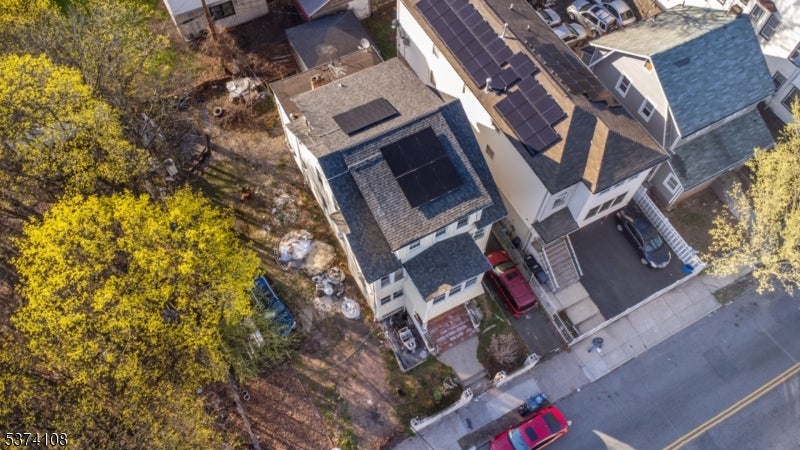 Newark City, New Jersey, 07112, United States, ,3 BathroomsBathrooms,Residential,For Sale,1982998