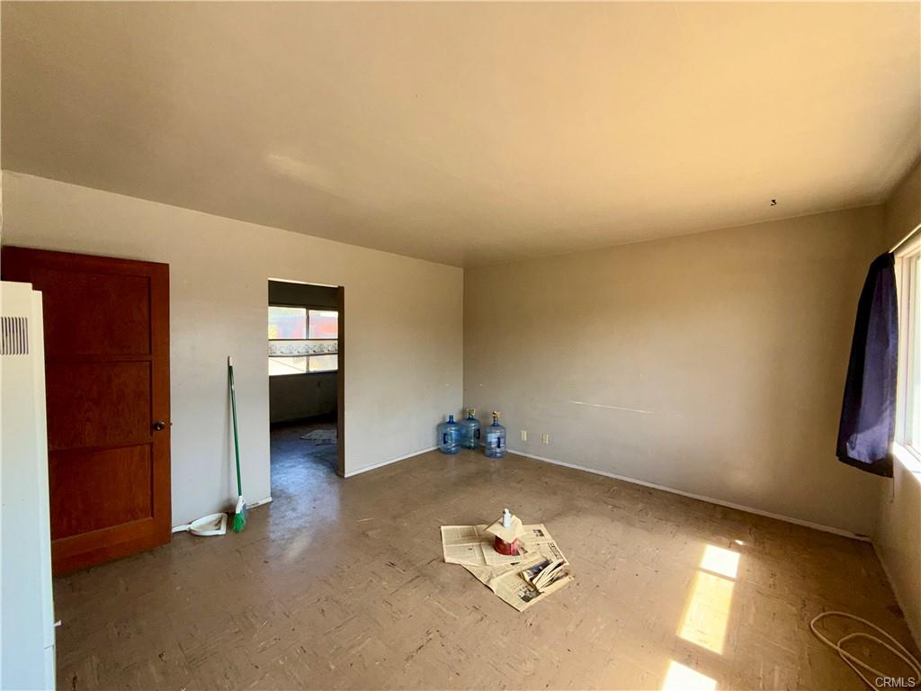 Compton, California, 90221, United States, 9 Bedrooms Bedrooms, ,Residential,For Sale,1982373