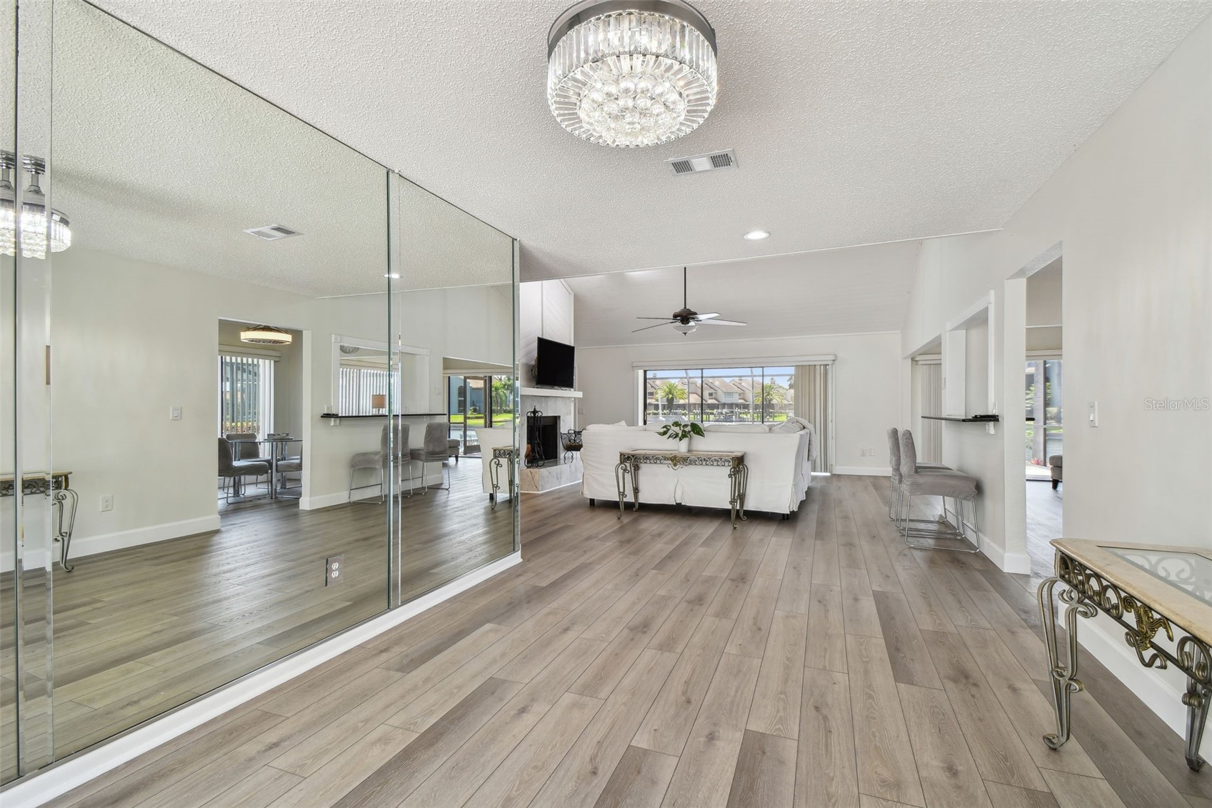 Tampa, Florida, 33615, United States, 3 Bedrooms Bedrooms, ,2 BathroomsBathrooms,Residential,For Sale,1915147