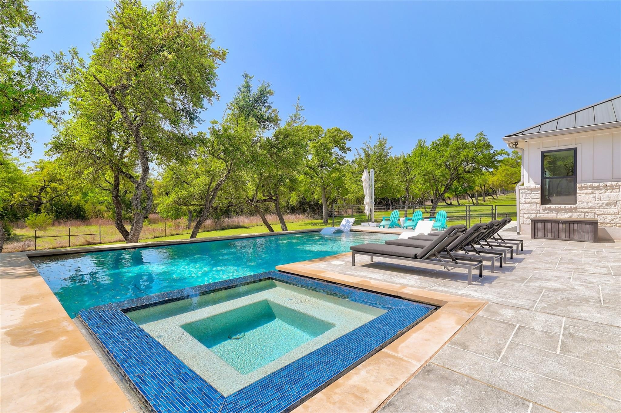 Georgetown, Texas, 78633, United States, 4 Bedrooms Bedrooms, ,5 BathroomsBathrooms,Residential,For Sale,1798285