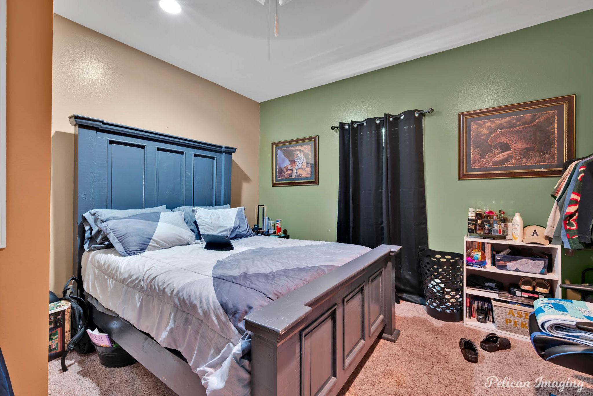 Natchitoches, Louisiana, 71457, United States, 5 Bedrooms Bedrooms, ,3 BathroomsBathrooms,Residential,For Sale,1993825