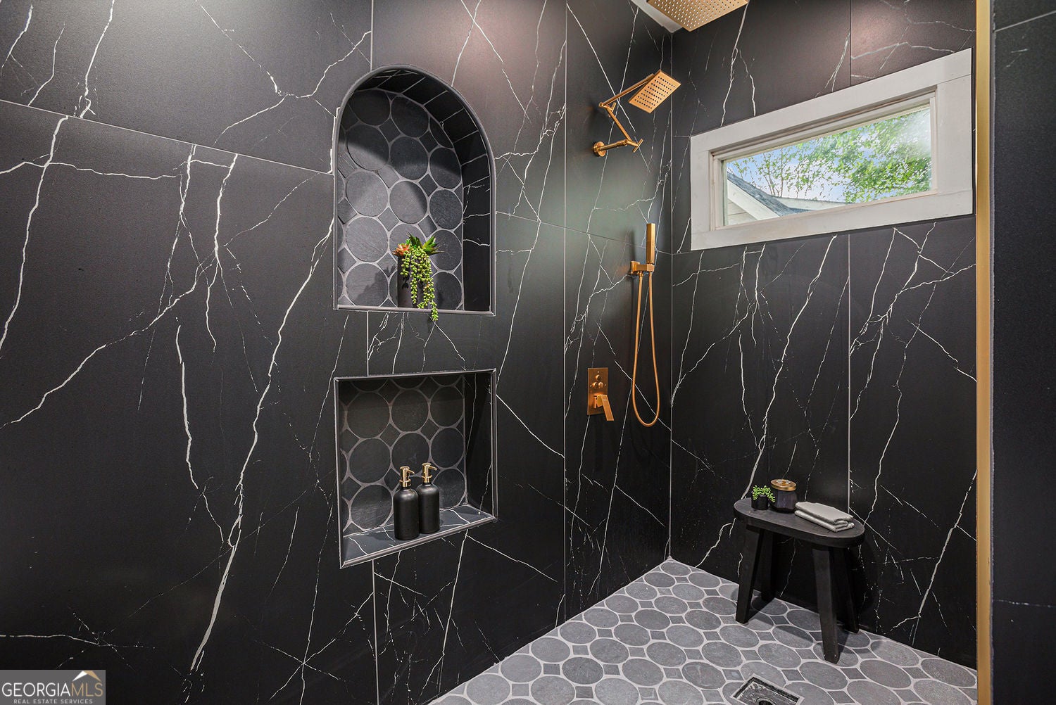 Atlanta, Georgia, 30310, United States, 4 Bedrooms Bedrooms, ,4 BathroomsBathrooms,Residential,For Sale,2006592