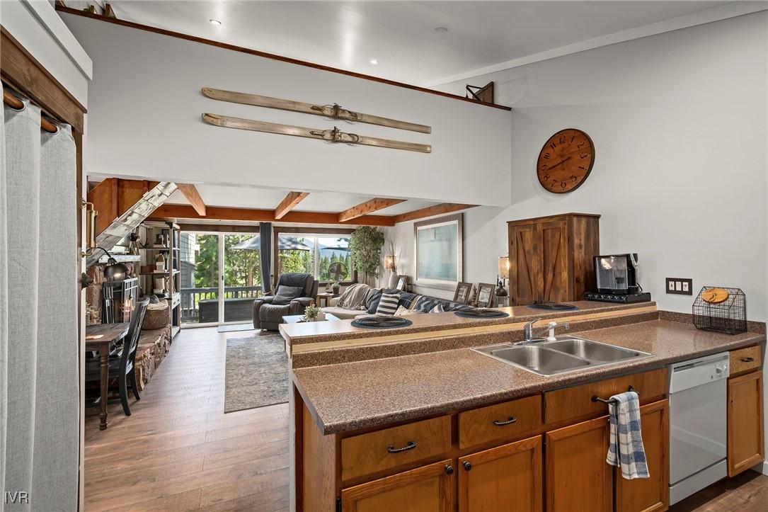 Incline Village, Nevada, 89451, United States, 1 Bedroom Bedrooms, ,1 BathroomBathrooms,Residential,For Sale,1858065