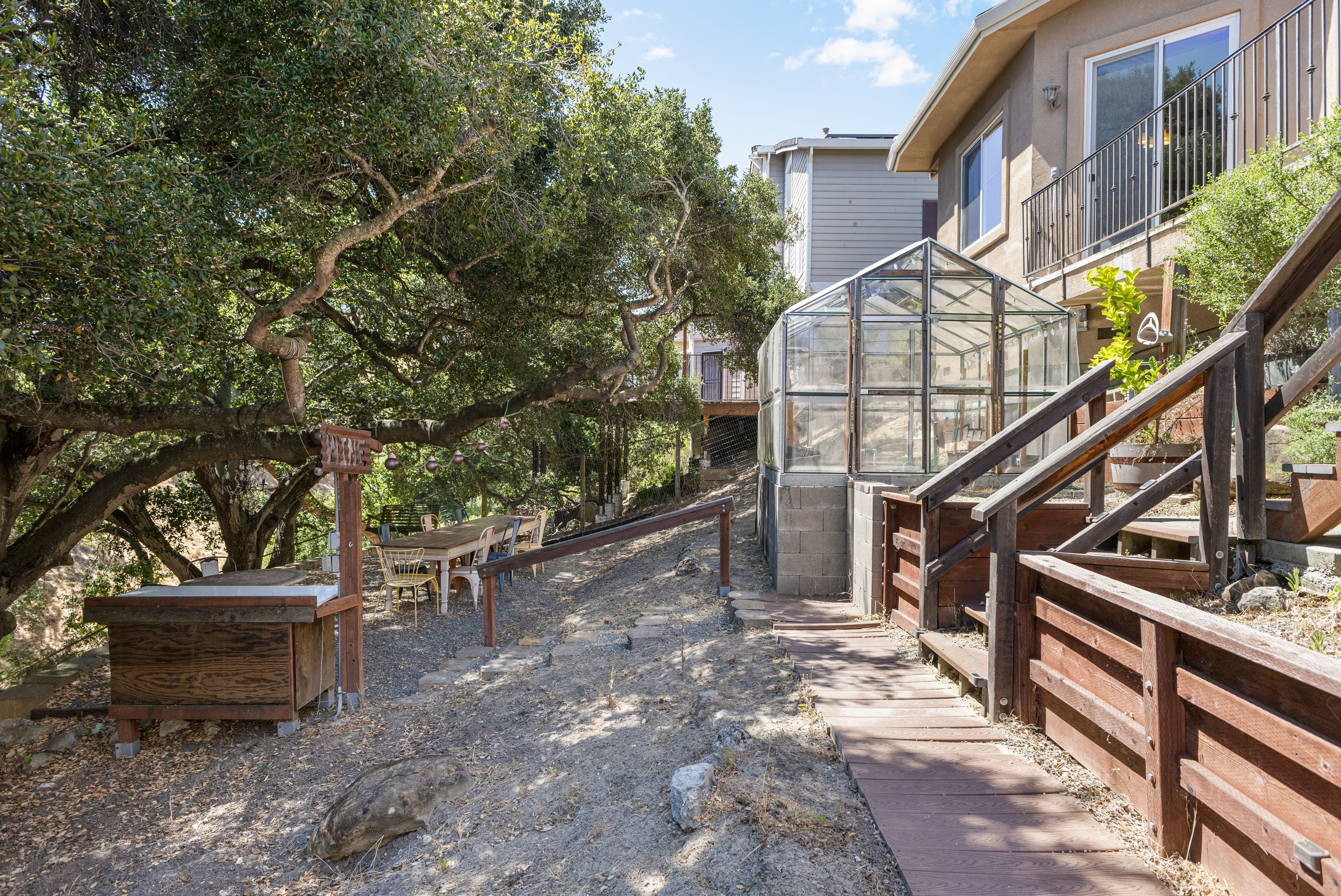  Custom Home on a Spectacular View Lot with Majestic Heritage Oak - 物件實景