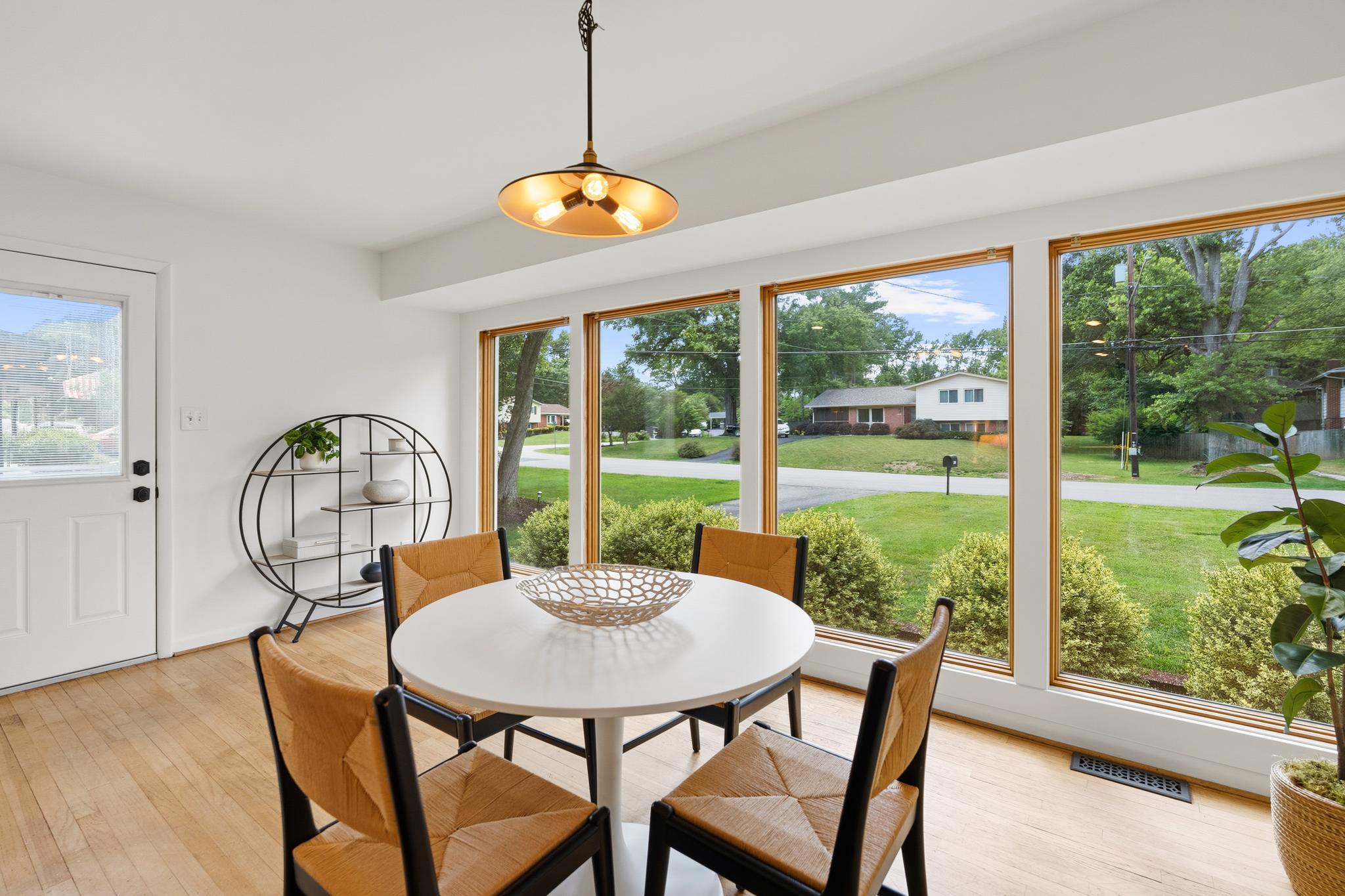  8719 Gateshead Road, Alexandria, VA, 22309 - 物件實景