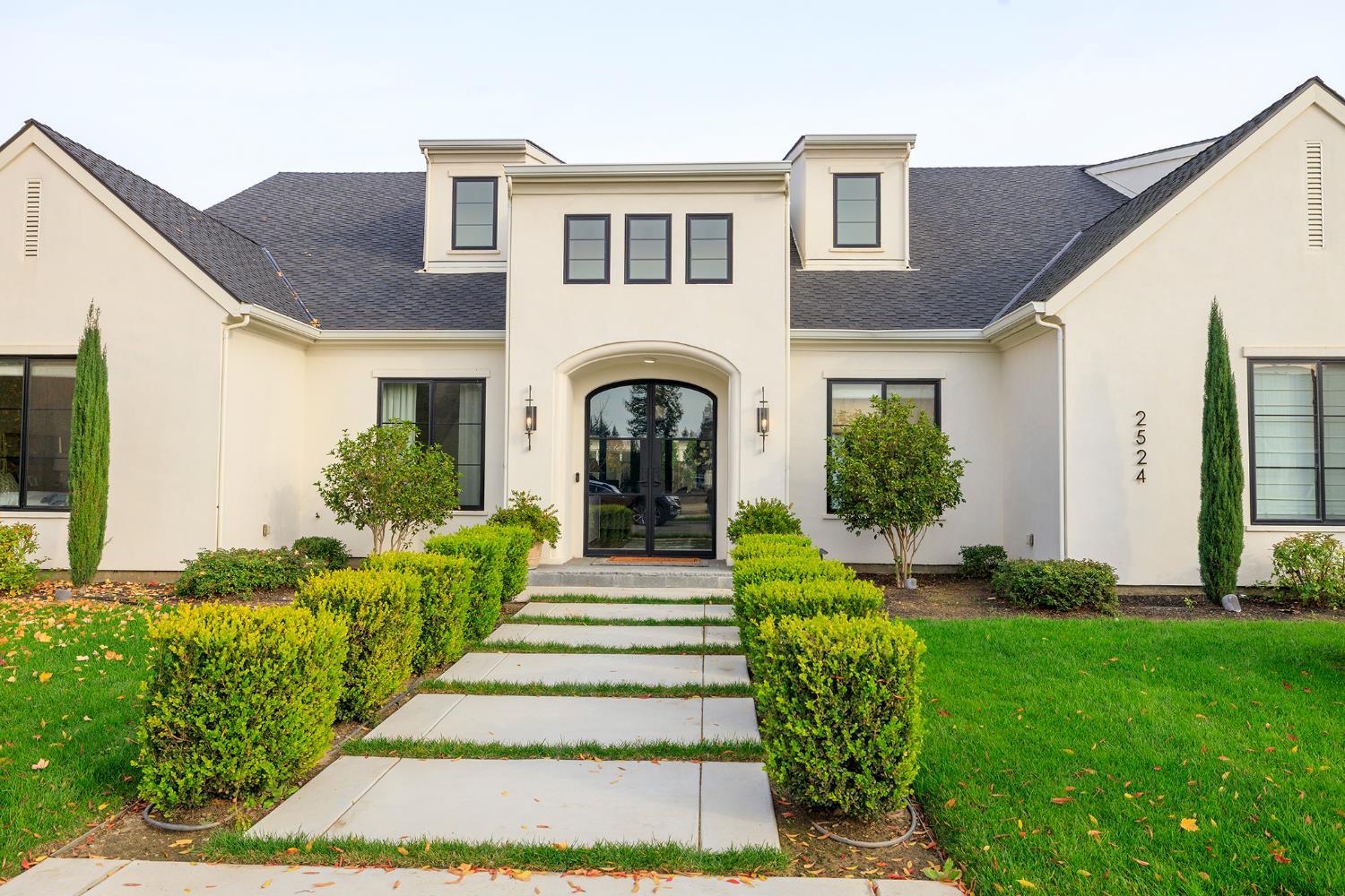 Turlock, California, 95382, United States, 5 Bedrooms Bedrooms, ,4 BathroomsBathrooms,Residential,For Sale,2002533