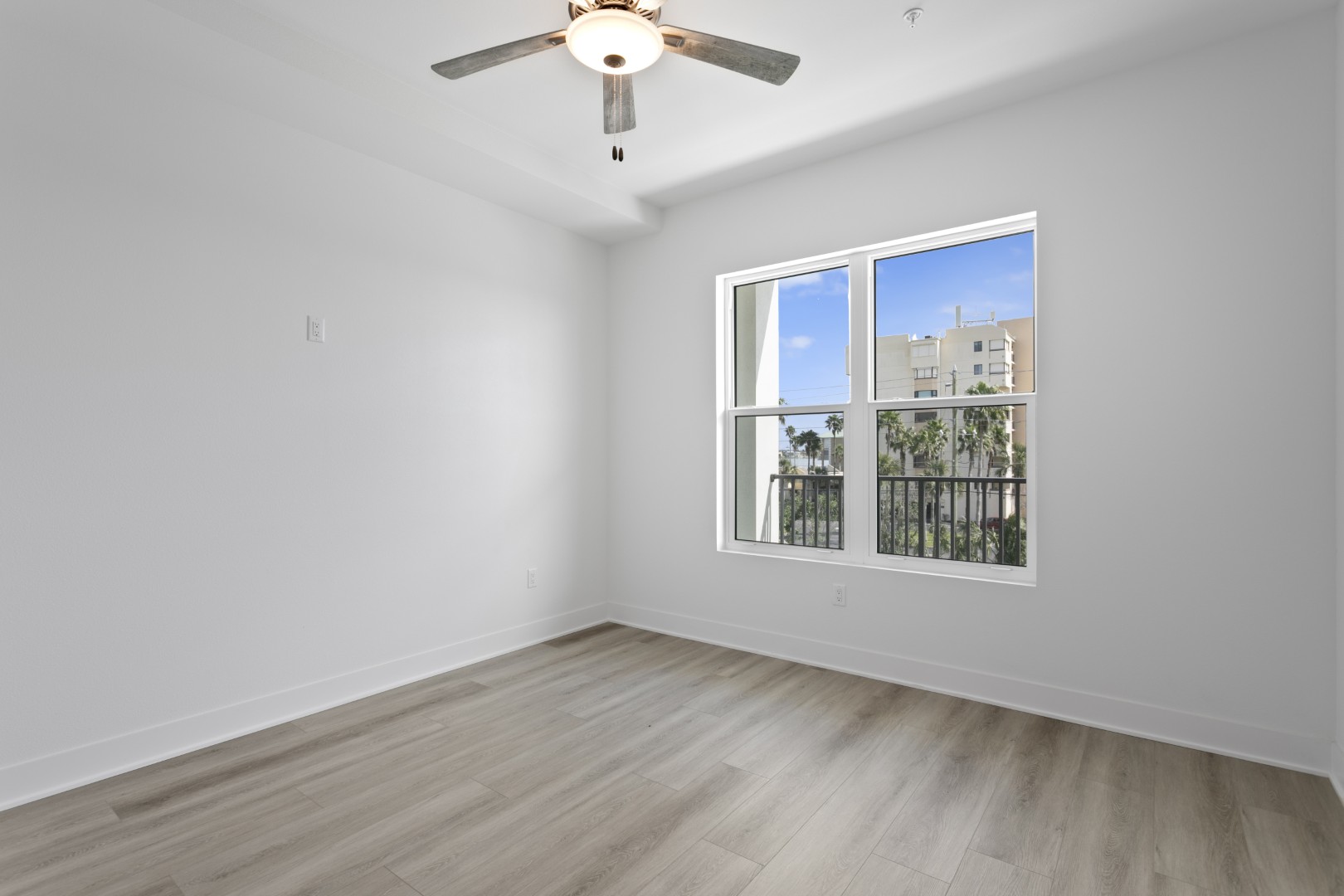 400 150th Ave # 304, Madeira Beach, Florida, 33708, United States, 3 Bedrooms Bedrooms, ,3 BathroomsBathrooms,Residential,For Sale,400 150th Ave # 304,1407196