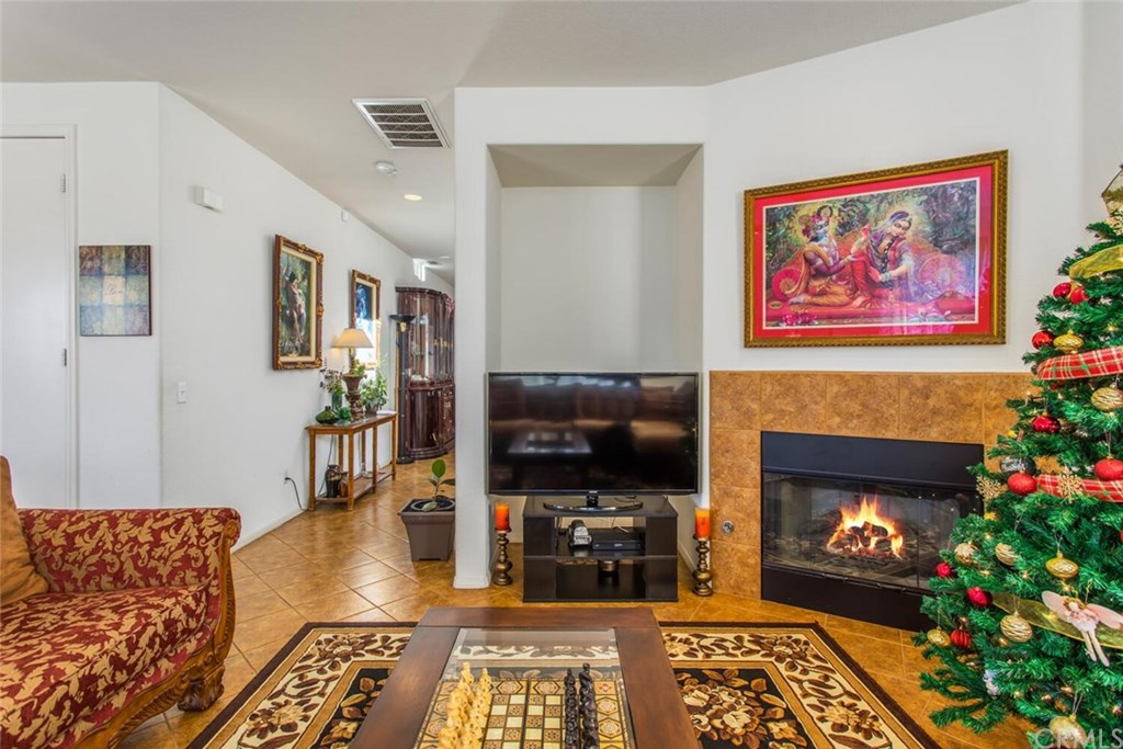 Mentone, California, 92359, United States, 3 Bedrooms Bedrooms, ,3 BathroomsBathrooms,Residential,For Sale,1927763