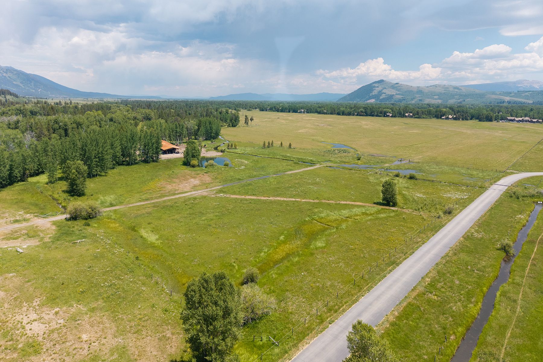  Lot 11  Triangle Q Ranch - 物件實景