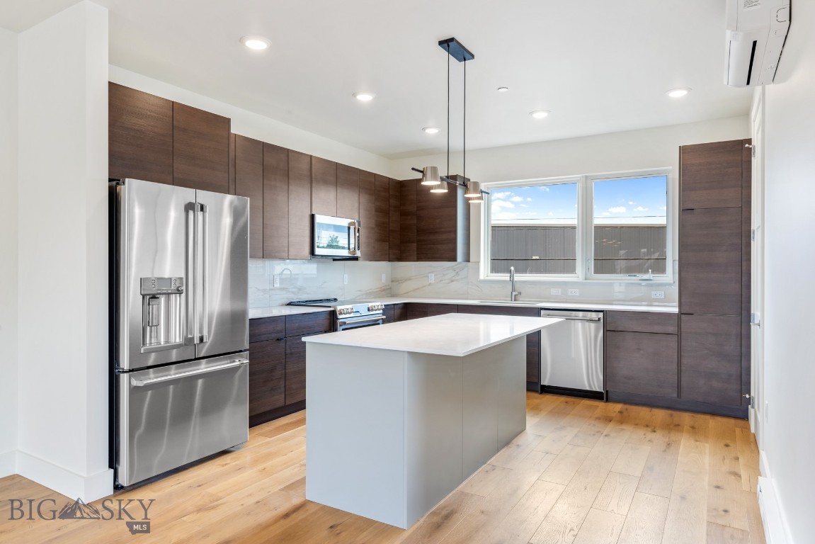 Bozeman, Montana, 59715, United States, 3 Bedrooms Bedrooms, ,3 BathroomsBathrooms,Residential,For Sale,2002281