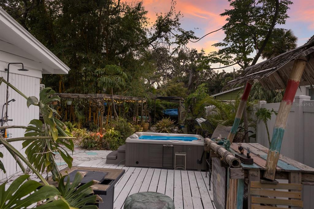 Sarasota, Florida, 34234, United States, 3 Bedrooms Bedrooms, ,2 BathroomsBathrooms,Residential,For Sale,1805099
