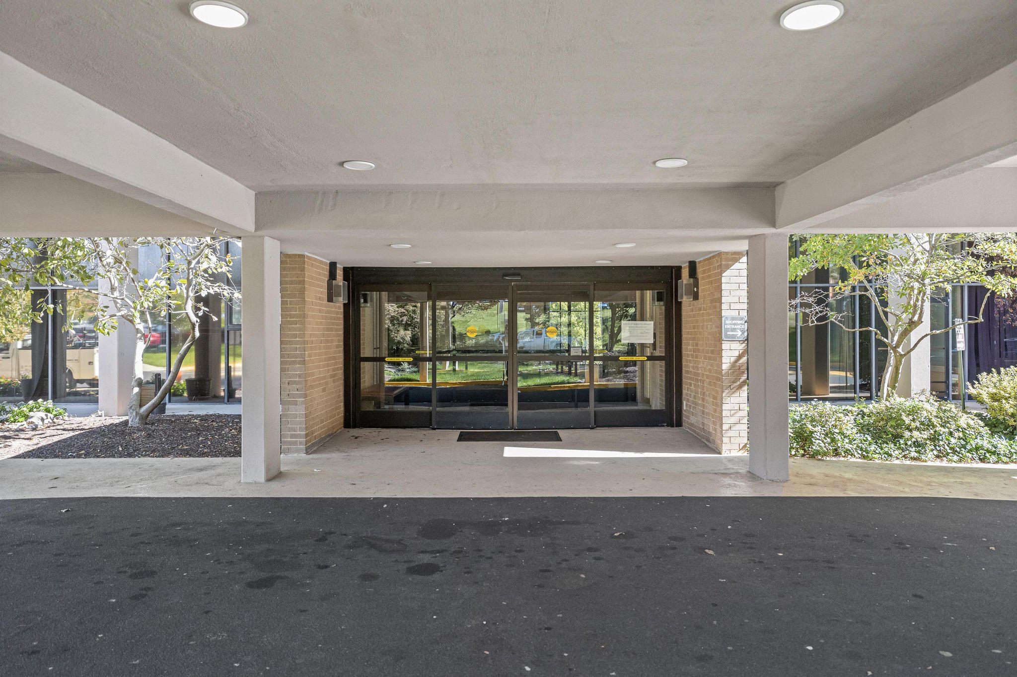  6100 Westchester Park Drive, College Park, MD, 20740 - 物件實景