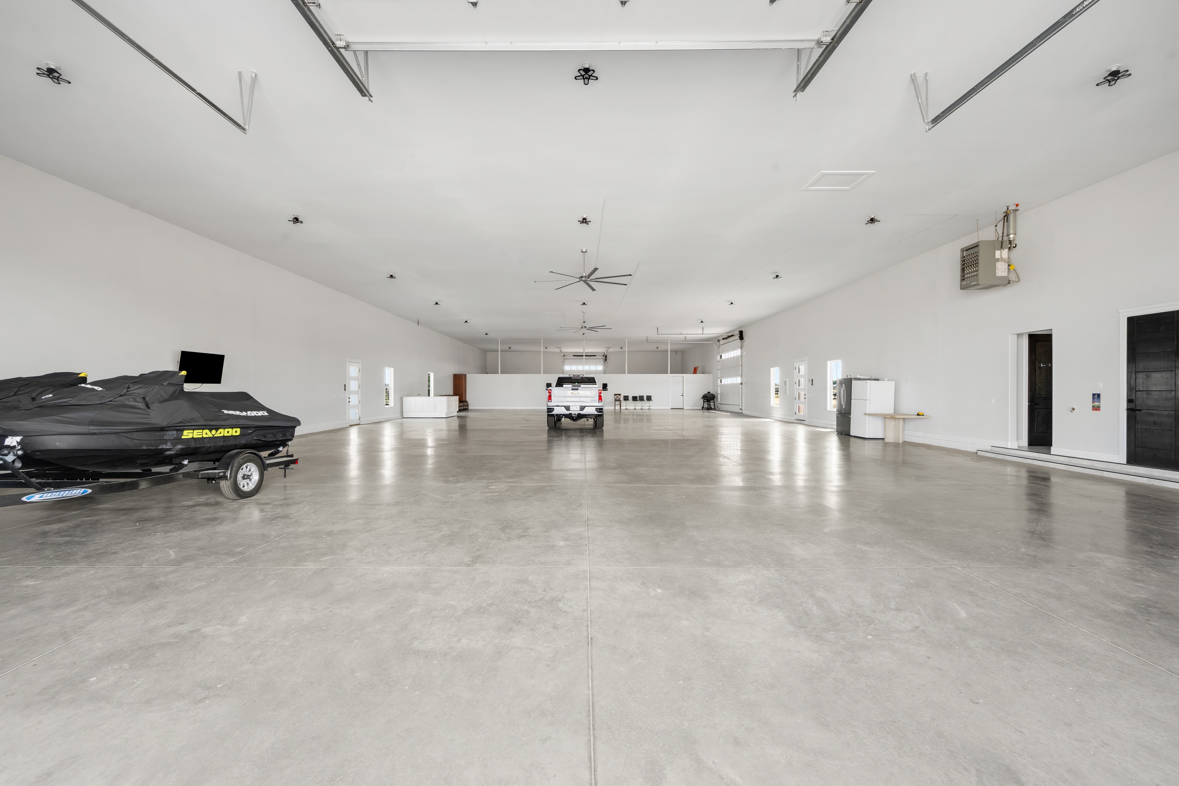  Breathtaking custom estate on 35 agriculturally zoned acres - 物件實景