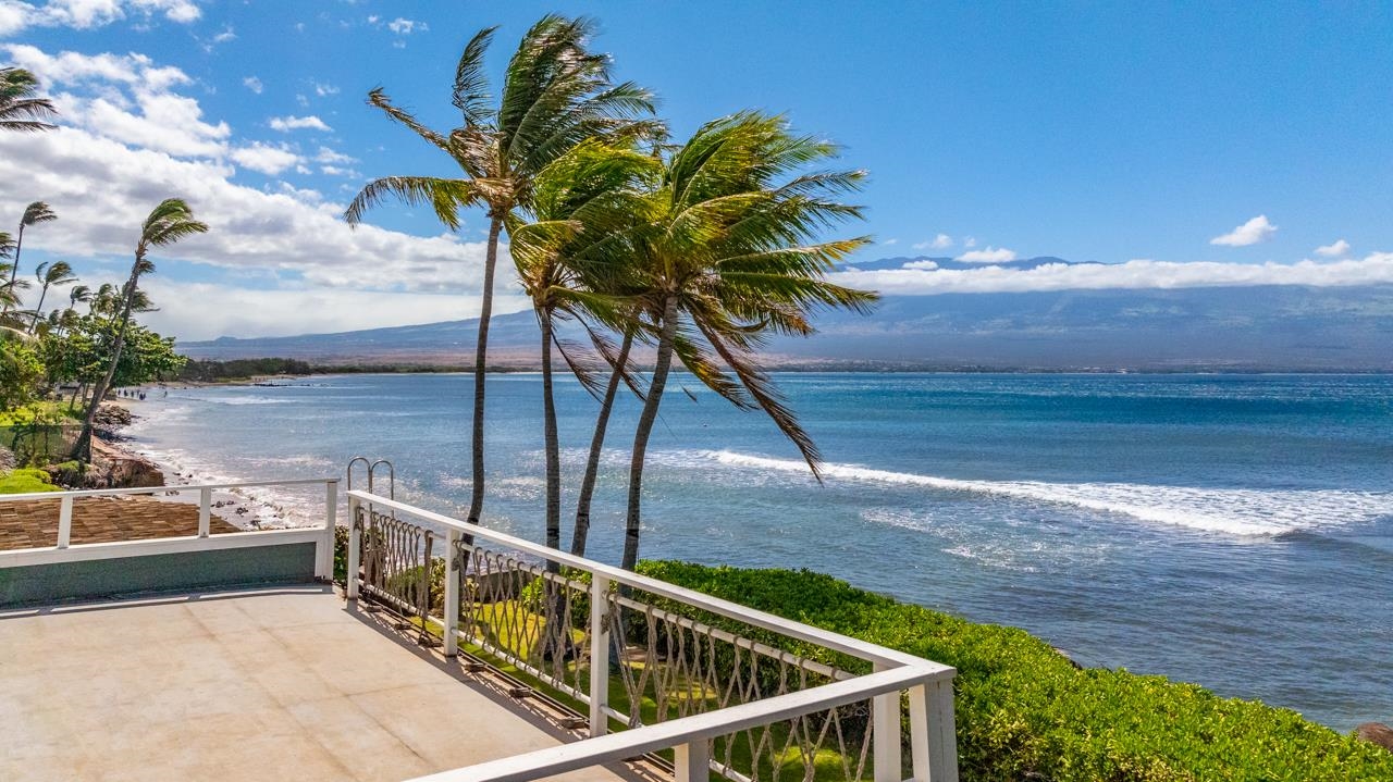 Wailuku, Hawaii, 96793, United States, 2 Bedrooms Bedrooms, ,3 BathroomsBathrooms,Residential,For Sale,1924877
