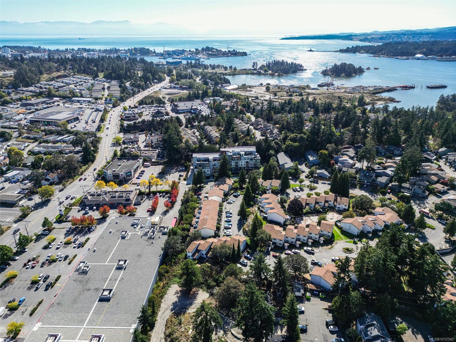 VIEW ROYAL, British Columbia, V9A 2P8, CA, 2 Bedrooms Bedrooms, ,Residential,For Sale,1948032