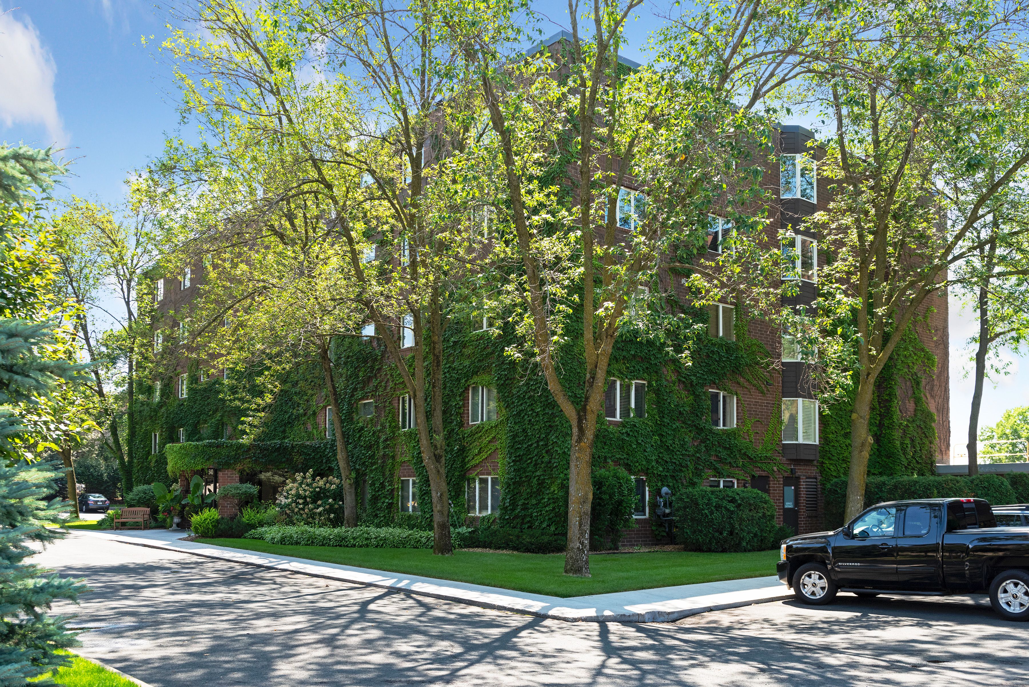  Luxury Condo in the Heart of Wayzata - 物件實景