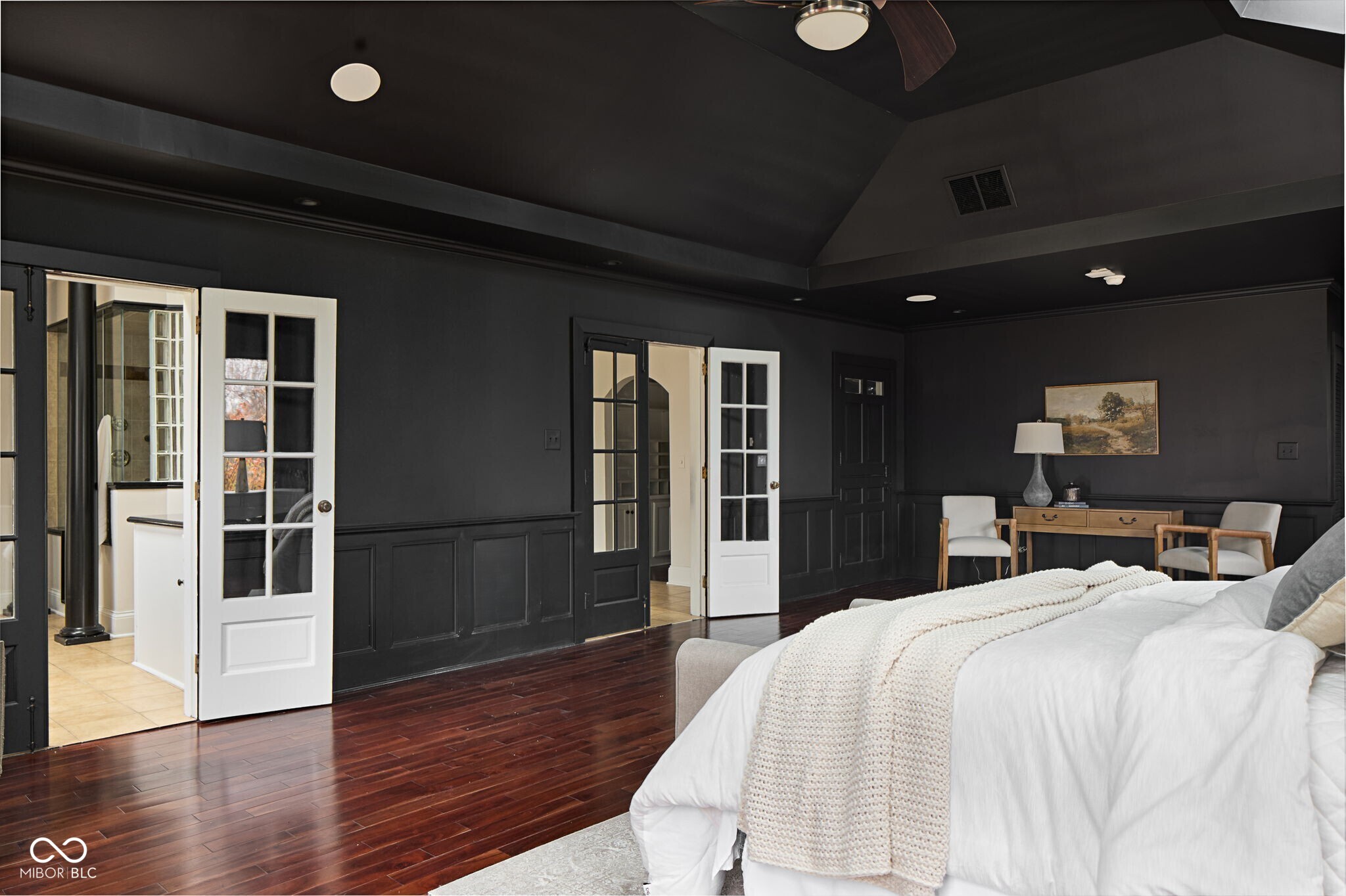 Indianapolis, Indiana, 46226, United States, 6 Bedrooms Bedrooms, ,7 BathroomsBathrooms,Residential,For Sale,1998001