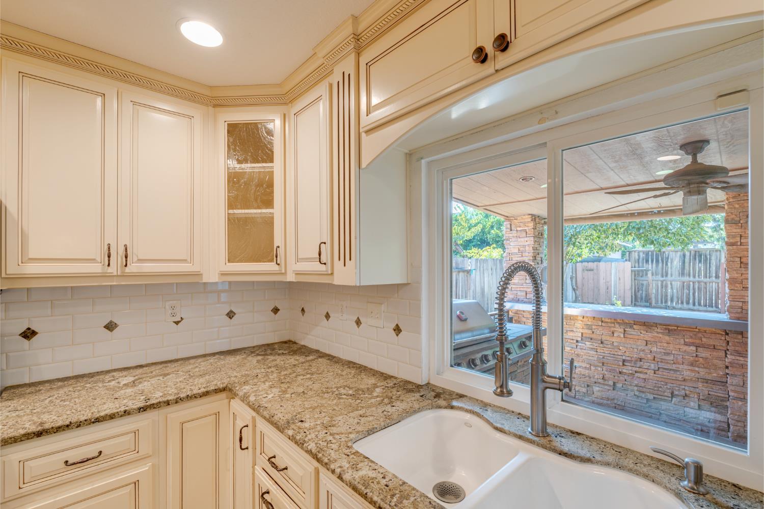 Oakdale, California, 95361, United States, 4 Bedrooms Bedrooms, ,3 BathroomsBathrooms,Residential,For Sale,1987039