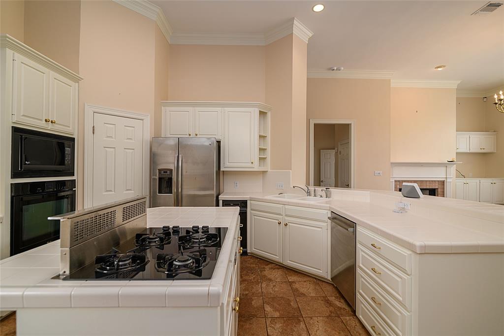 Shreveport, Louisiana, 71106, United States, 4 Bedrooms Bedrooms, ,4 BathroomsBathrooms,Residential,For Sale,1847016