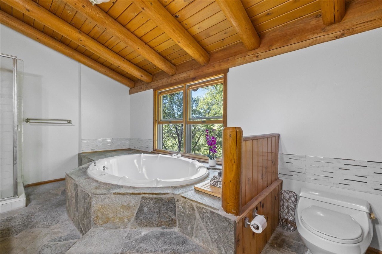 Sonora, California, 95370, United States, 4 Bedrooms Bedrooms, ,3 BathroomsBathrooms,Residential,For Sale,1793029