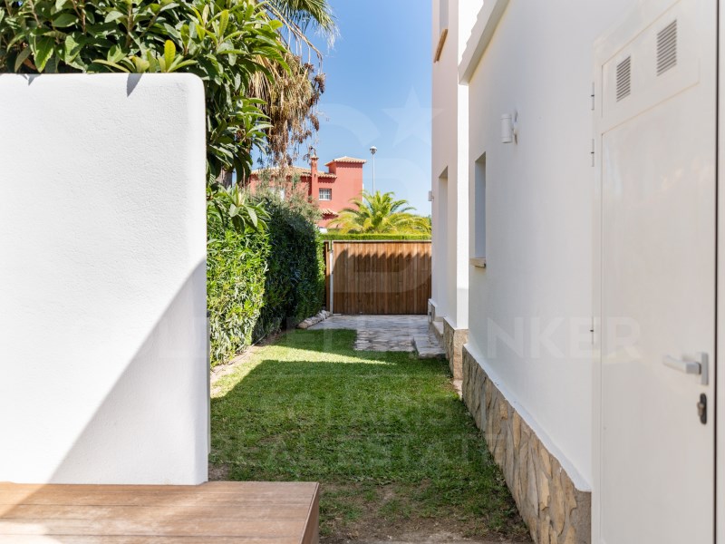 Oliva, Comunidad Valenciana, ES, 3 Bedrooms Bedrooms, ,2 BathroomsBathrooms,Residential,For Sale,1795295