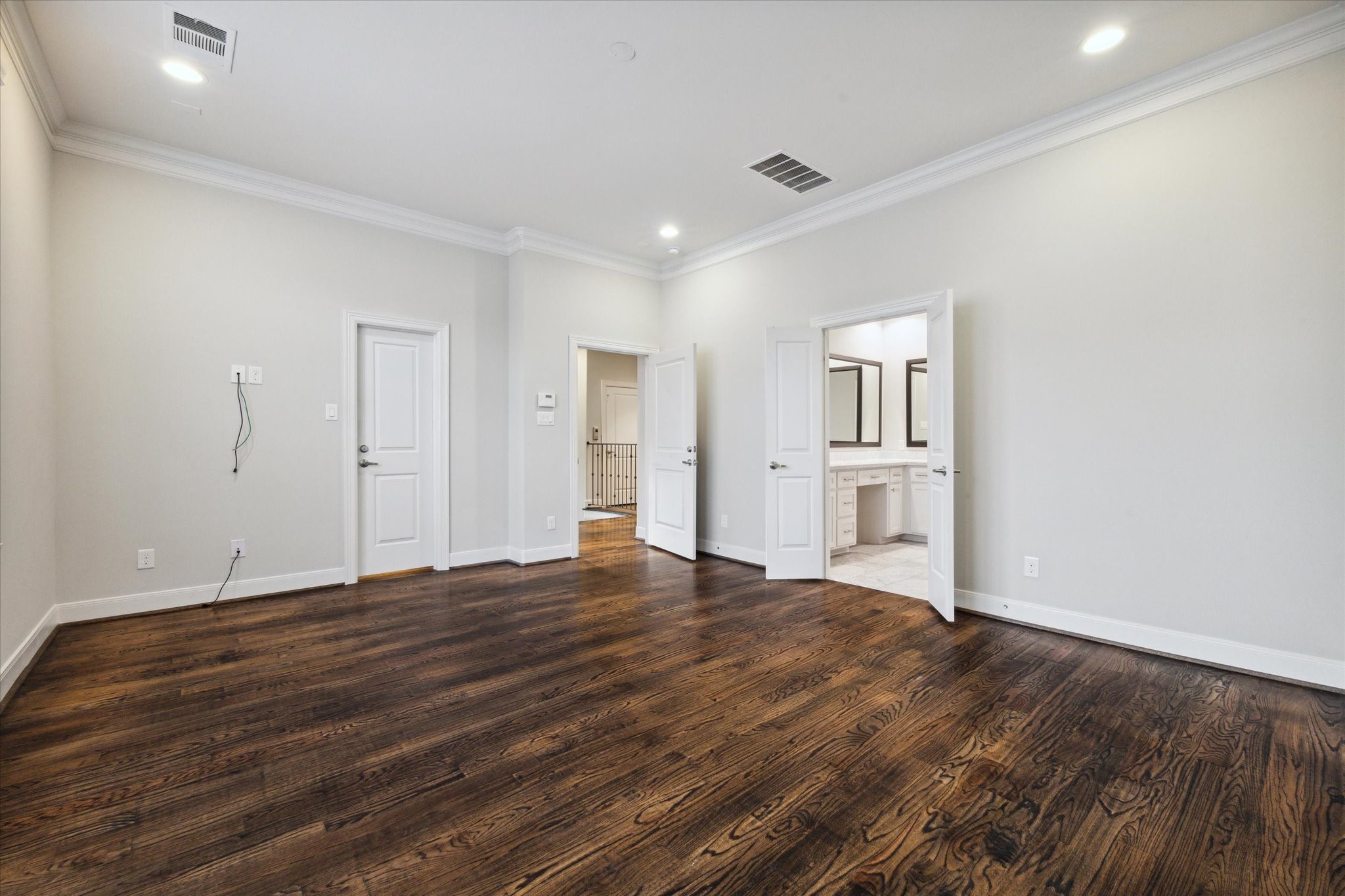  6008 Potomac Park Drive - 物件實景
