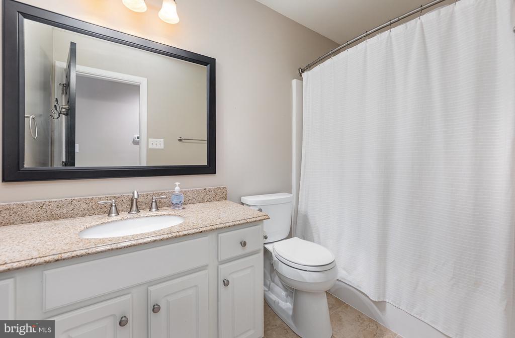Chesterfield, Virginia, 23832, United States, 4 Bedrooms Bedrooms, ,3 BathroomsBathrooms,Residential,For Sale,1827730