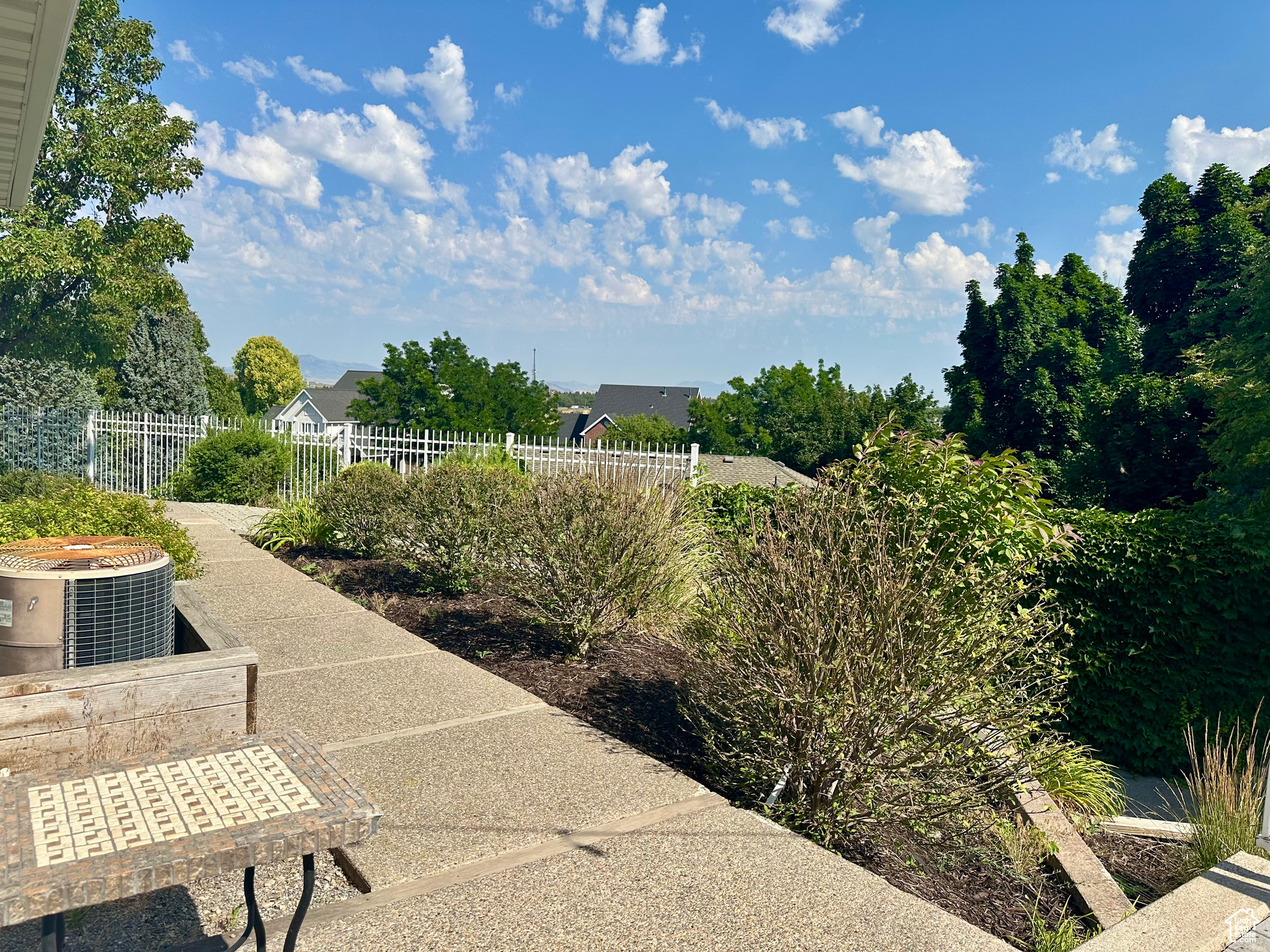 Logan, Utah, 84321, United States, 6 Bedrooms Bedrooms, ,7 BathroomsBathrooms,Residential,For Sale,1975254