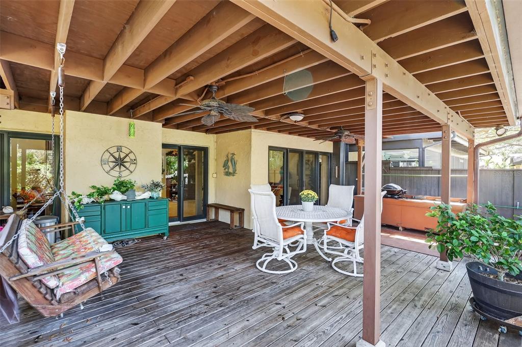 Largo, Florida, 33774, United States, 3 Bedrooms Bedrooms, ,3 BathroomsBathrooms,Residential,For Sale,1965170